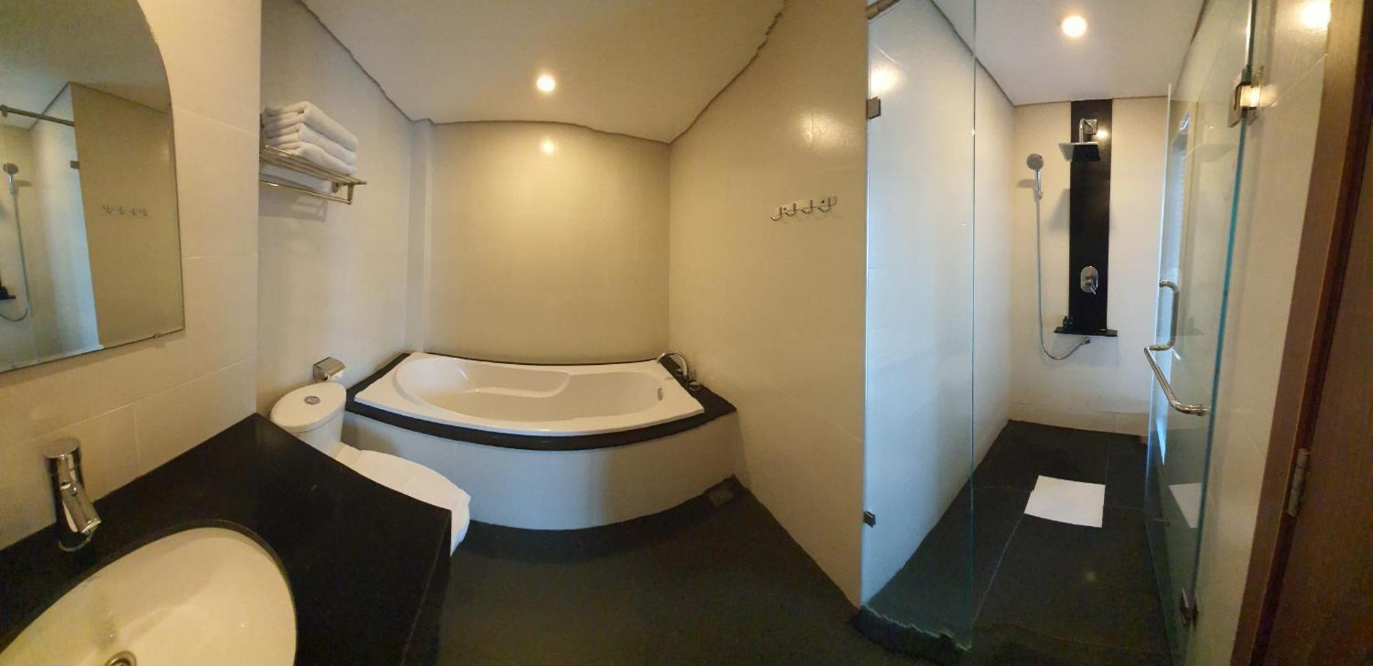 Отель Gemini Saigon Luxury Хошимин Экстерьер фото